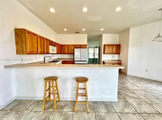 12225 Still Meadow Dr, Clermont, FL 34711