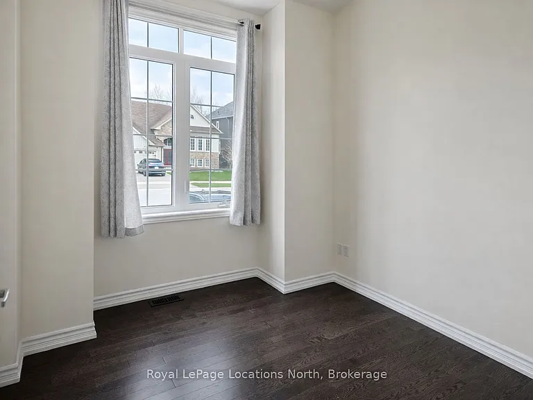 218 Roy Dr — Photo 26