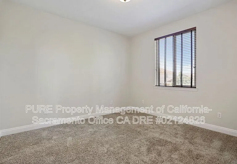 1571 Radford Loop — Photo 42