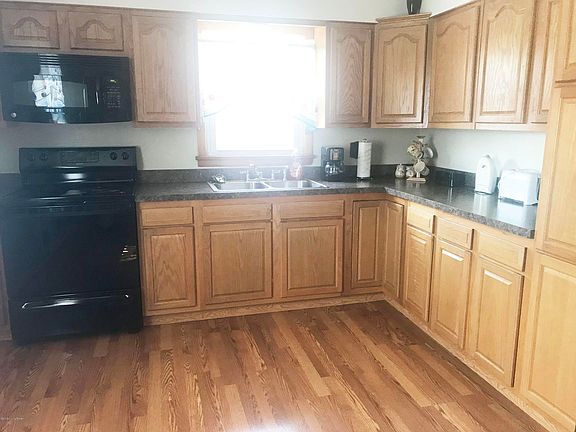 4th image of 6112 Manse Dr