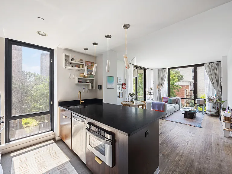 215 Avenue B #4A — Photo 4