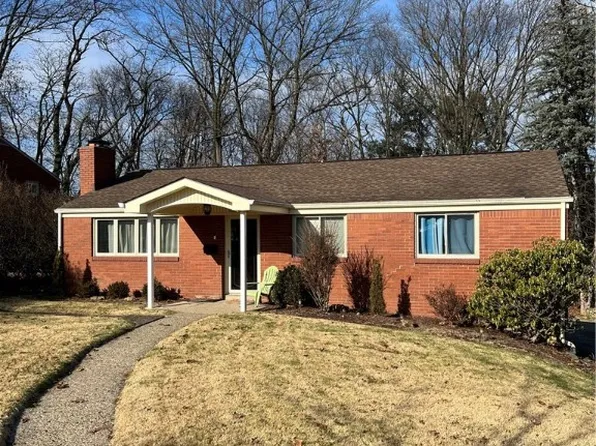 5082 Azalea Dr, Pittsburgh, PA 15236