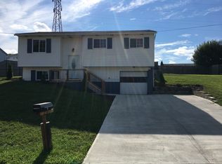 254 Ridgeland Dr, Steubenville, OH 43964