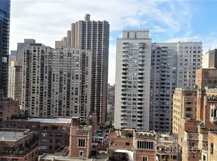 320 E 42nd St APT 1910, New York, NY 10017