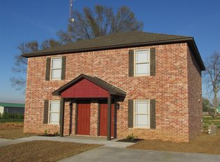 106 20th Ter, Barling, AR 72923