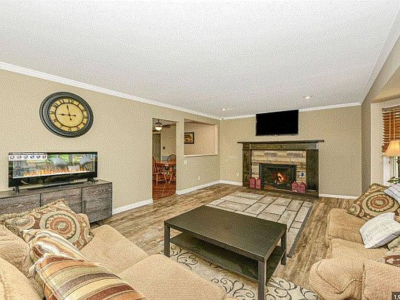 3rd image of 37 Millbrook Dr