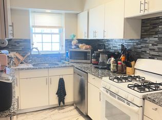 169 Lake Shore Rd #U2, Brighton, MA 02135