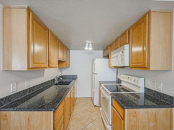 5th image of 8442 E Roosevelt St