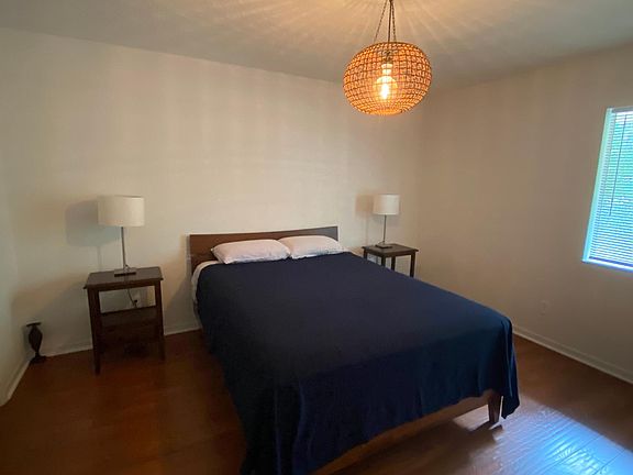 2nd image of 4635 Bayshore Dr APT P11