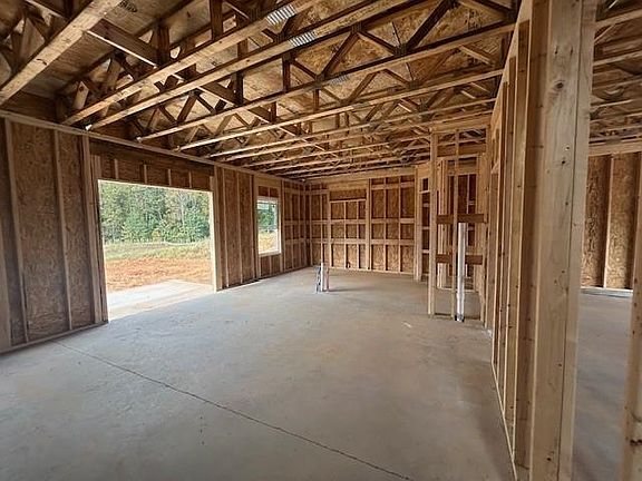 4th image of 226 Gumwood Cir