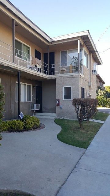 1st image of 12255 Magnolia Blvd