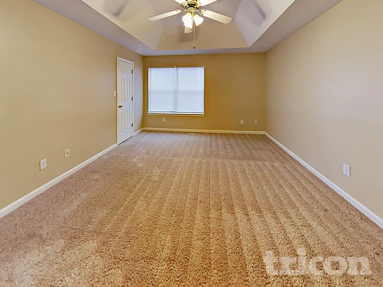 6405 Cardiff Ln — Photo 8