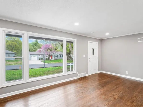 4508 Moats Dr, Kansas City, MO 64133