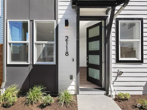 2118 S Bayview Street, Seattle, WA 98144