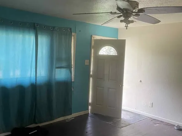 33 Lauralee Dr, Cahokia, IL 62206