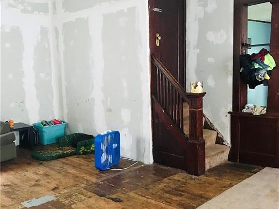 2nd image of 45 Bennett St