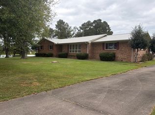 160 Twin Hill Rd, Mayfield, KY 42066