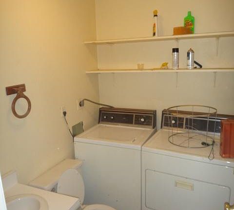 5th image of 3 Iroquois St #1