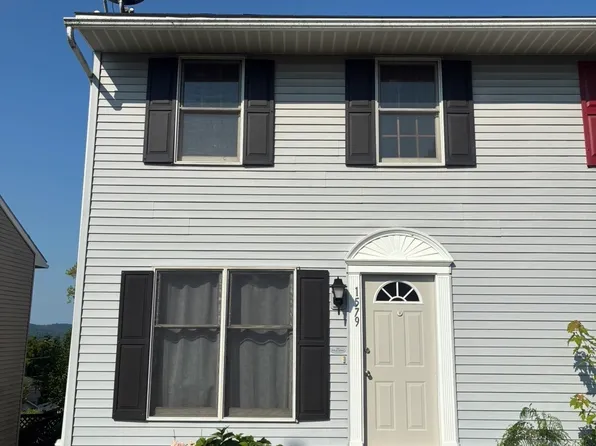 1579 3rd St, Danville, PA 17821