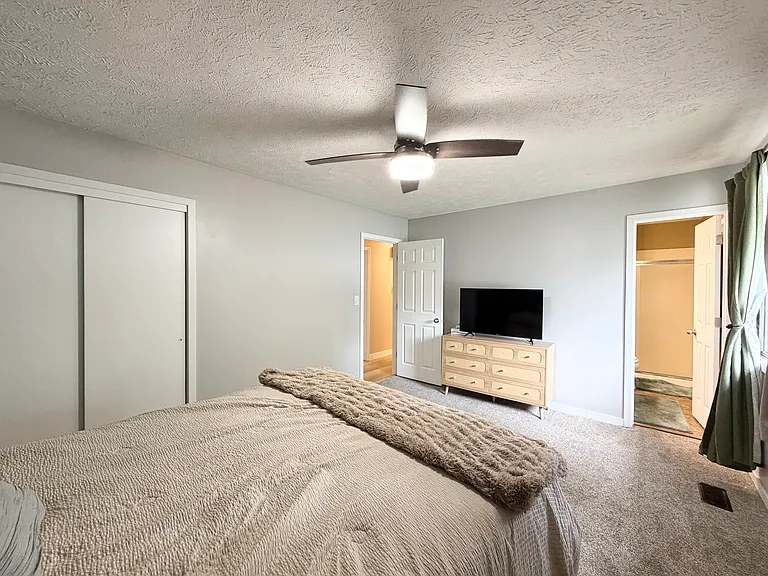 727 W Leon Dr — Photo 19