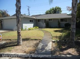 1906 N Terrace Ct, Visalia, CA 93291