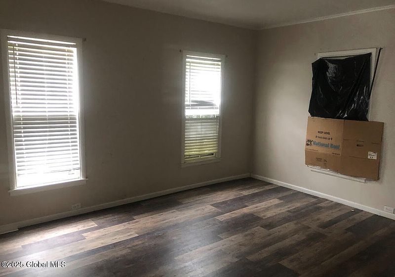 3rd image of 24 Wagner Street