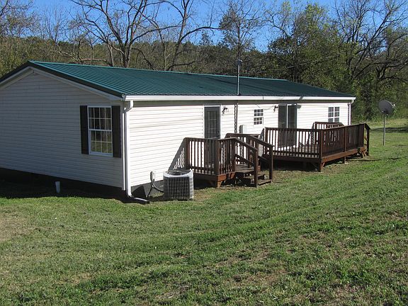 5th image of 305 Gills Branch Rd