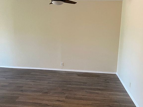 3rd image of 254 E Fern Ave APT 211