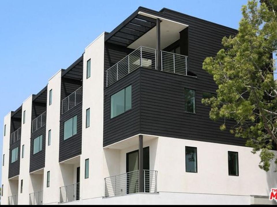1st image of 3411 N Fletcher Dr