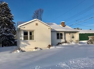 244 E Ridge St, Ironwood, MI 49938