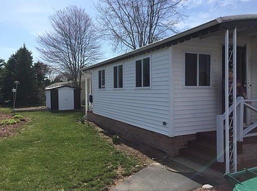 3rd image of 15 Shortway Dr