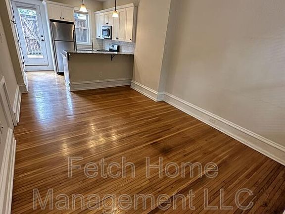 5th image of 28 E Vine St #1
