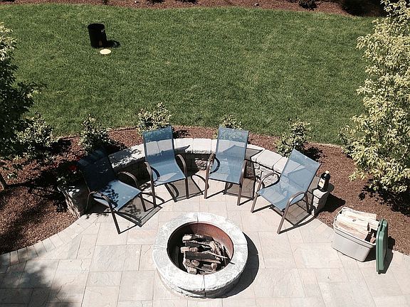 Wood burning fire pit