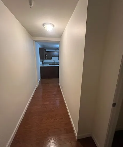 40 S Pearl St #206 — Photo 3