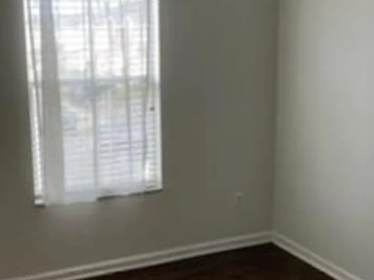 16171 Old Ash Loop — Photo 9