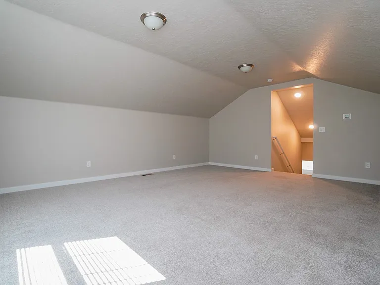 3067 N Greengate Way — Photo 38