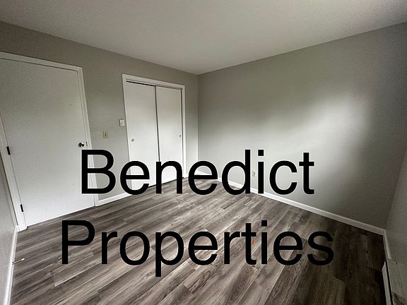 5th image of 920 N Detroit St #11