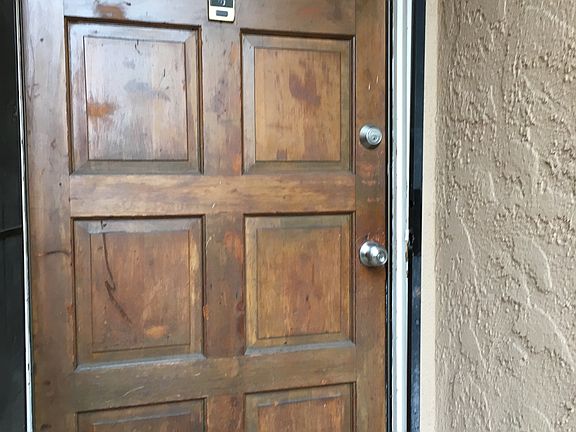 3rd image of 1101 W Macarthur Boulevard # Fl 2nd