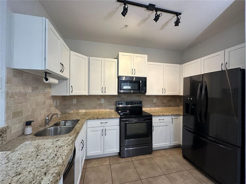 155 SW 7th Ct #155, photo 8
