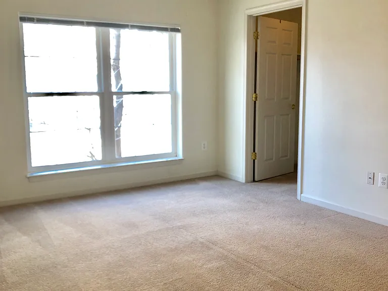 Dunn Loring Metro Apartments — Photo 32