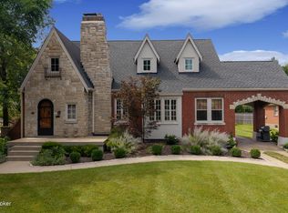 3811 Hycliffe Ave, Saint Matthews, KY 40207