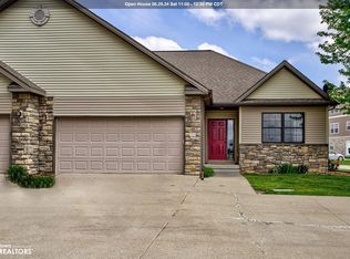 1305 S G Ave UNIT 33, Nevada, IA 50201