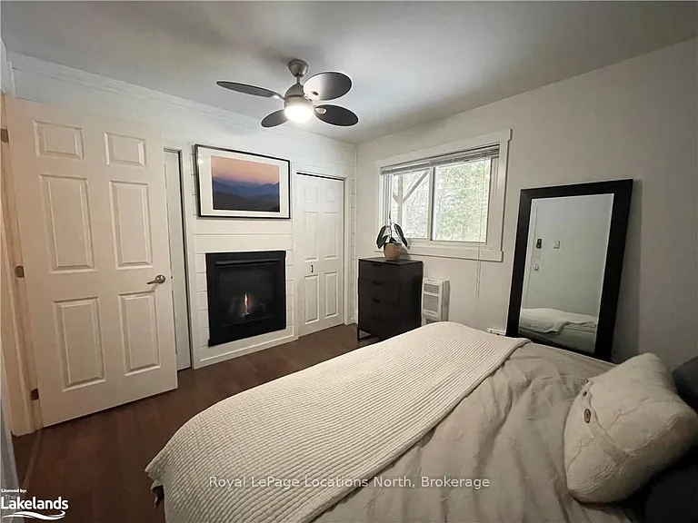 15 Harbour St W #244 — Photo 4