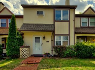 703 Walnut Ridge Est #1, Pottstown, PA 19464