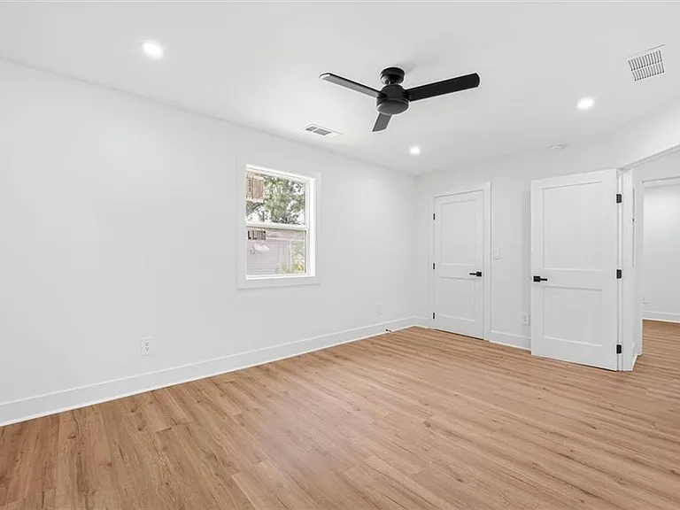 2353 Clarissa Dr NW — Photo 40