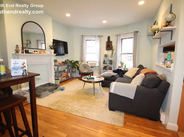 15 E Springfield St APT 3, Boston, MA 02118