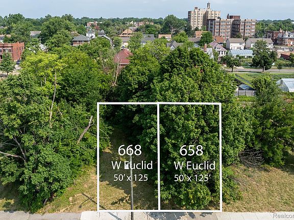 3rd image of 668 W Euclid St