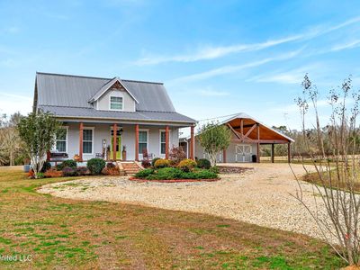 20 Hawkins Dr, Carriere, MS, 39426