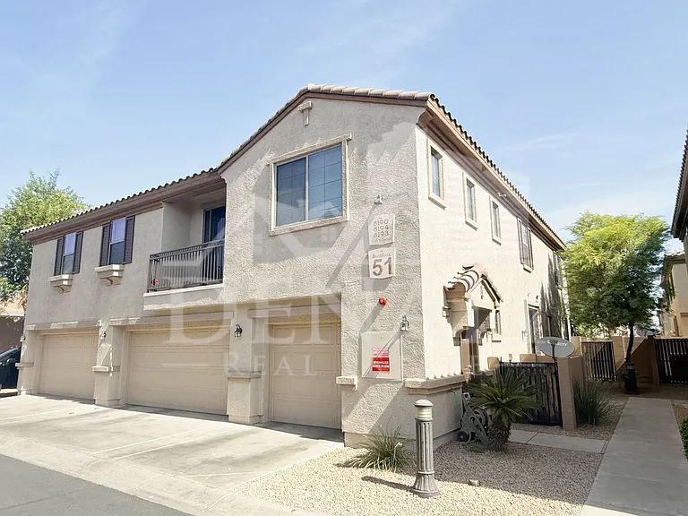 8198 W Groom Creek Rd — Photo 2