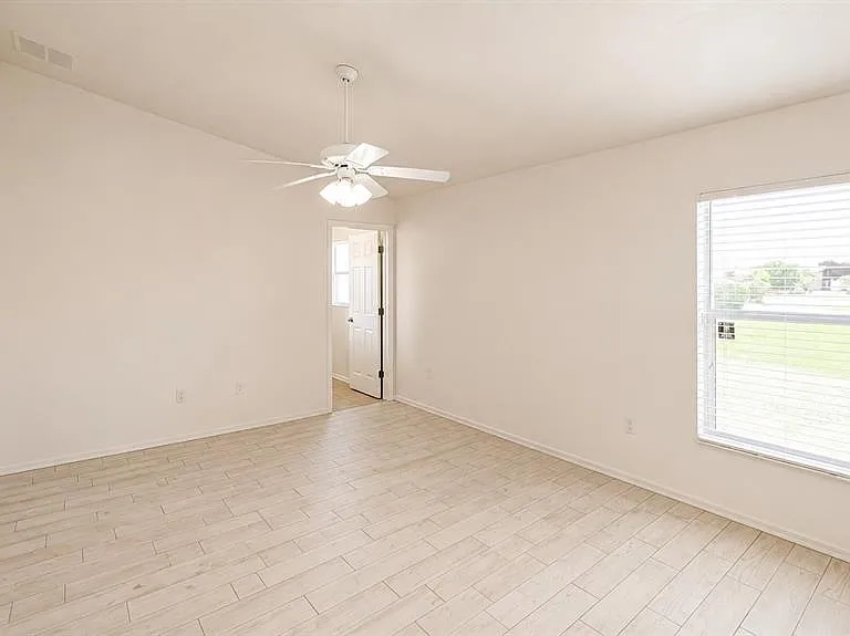 4729 Mandolin Loop — Photo 18